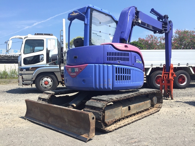 コマツユンボ（バックホー）[写真02]