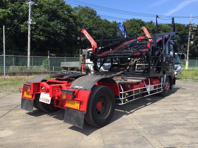 日野プロフィアトレーラーヘッド（トラクターヘッド）大型（10t）[写真02]