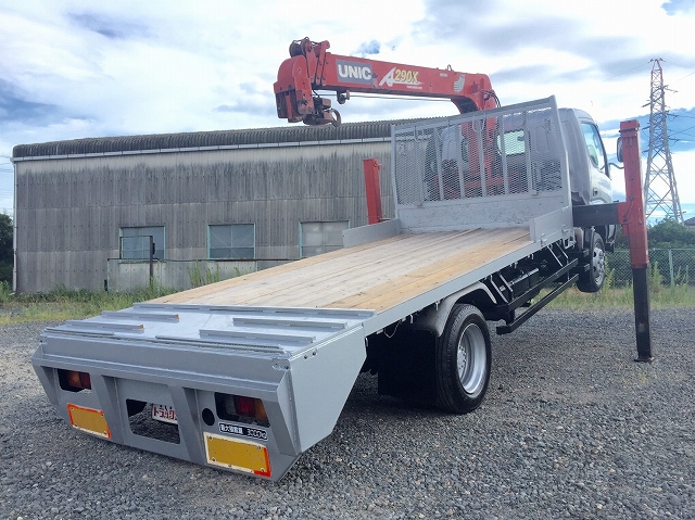 日野デュトロセルフクレーン4段小型（2t・3t）[写真02]