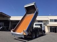 三菱ふそうスーパーグレートダンプ大型（10t）[写真02]