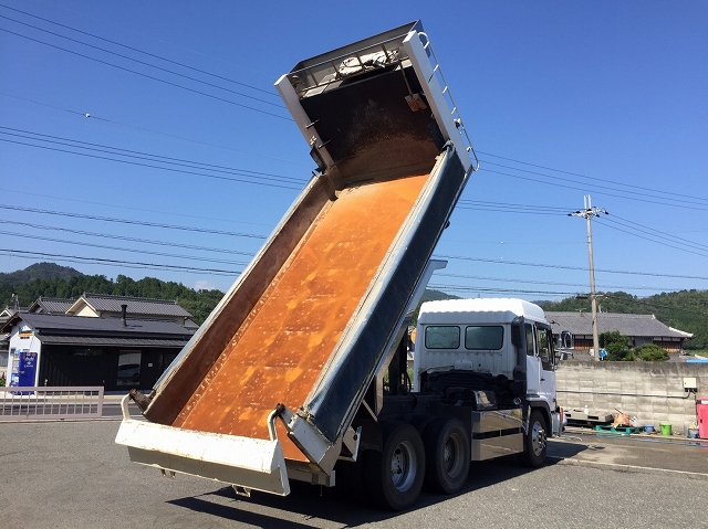 日野プロフィアダンプ大型（10t）[写真02]