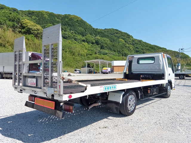 いすゞエルフセーフティローダー小型（2t・3t）[写真02]