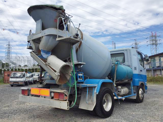 三菱ふそうファイターミキサー車（コンクリートミキサー）中型（4t）[写真02]