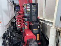 三菱ふそうキャンタークレーン4段小型（2t・3t）[写真14]