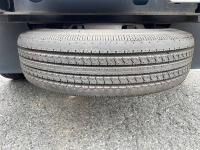 トヨタトヨエース平ボディ小型（2t・3t）[写真08]