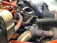 UDトラックスクオンアルミブロック大型（10t）[写真17]