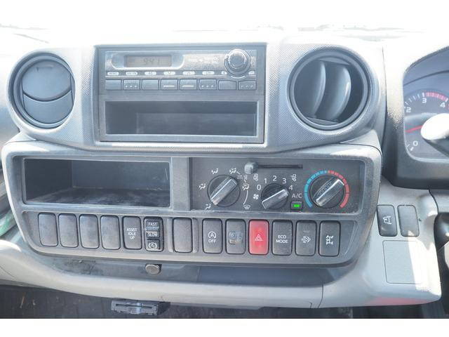 日野デュトロクレーン4段小型（2t・3t）[写真32]