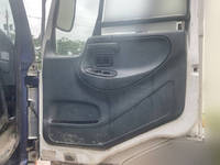 UDトラックスビッグサムセルフローダー大型（10t）[写真24]