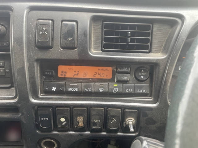 UDトラックスビッグサムセルフローダー大型（10t）[写真33]