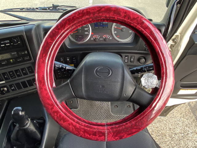 日野プロフィアアルミウイング大型（10t）[写真34]