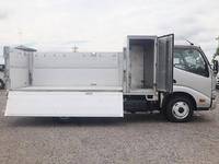 トヨタダイナアルミブロック小型（2t・3t）[写真07]