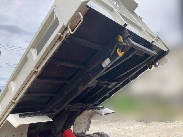 日野デュトロローダーダンプ小型（2t・3t）[写真17]