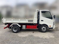 日野デュトロローダーダンプ小型（2t・3t）[写真06]