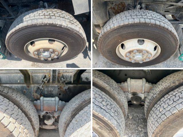 日野プロフィア汚泥吸引車大型（10t）[写真22]