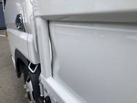 三菱ふそうキャンター平ボディ小型（2t・3t）[写真15]