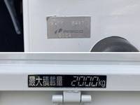 三菱ふそうキャンター平ボディ小型（2t・3t）[写真18]