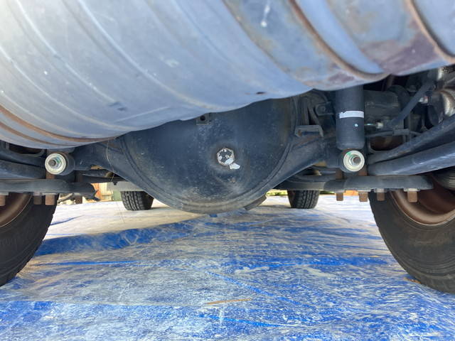 三菱ふそうキャンター平ボディ小型（2t・3t）[写真25]