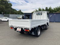 三菱ふそうキャンター平ボディ小型（2t・3t）[写真02]