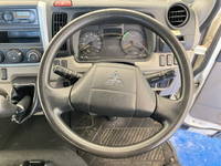 三菱ふそうキャンター平ボディ小型（2t・3t）[写真35]