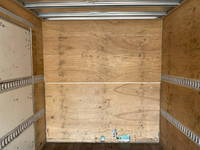 三菱ふそうキャンターアルミバン小型（2t・3t）[写真13]