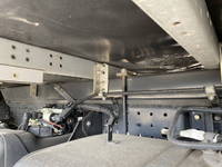 三菱ふそうキャンターアルミバン小型（2t・3t）[写真24]