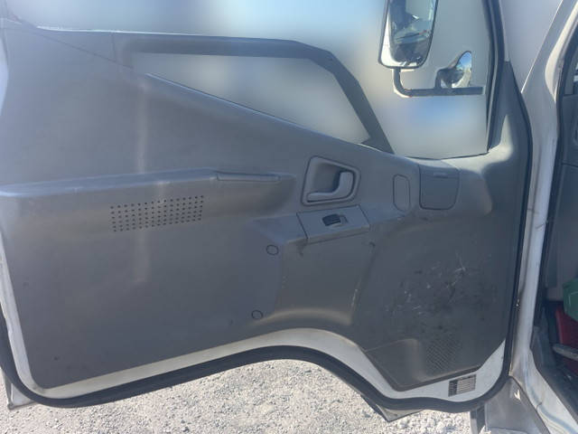 三菱ふそうキャンターその他の形状小型（2t・3t）[写真23]