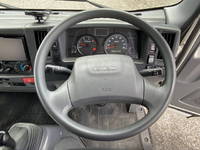 いすゞエルフアルミバン小型（2t・3t）[写真34]