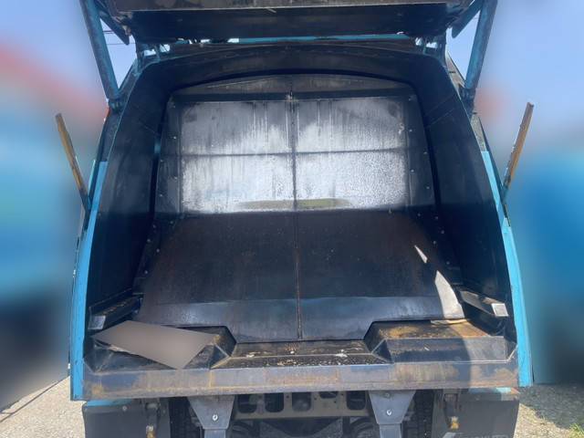 日野レンジャーパッカー車（塵芥車）増トン（6t・8t）[写真11]