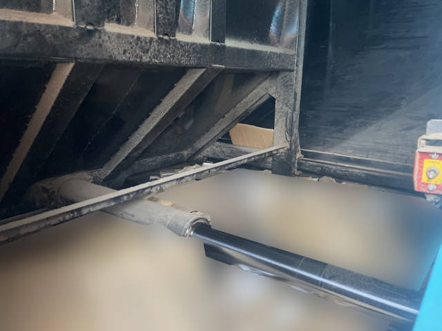 日野レンジャーパッカー車（塵芥車）増トン（6t・8t）[写真14]