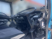 日野レンジャーパッカー車（塵芥車）増トン（6t・8t）[写真32]