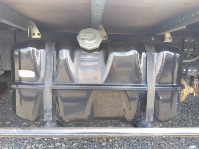 いすゞエルフアルミバン小型（2t・3t）[写真22]