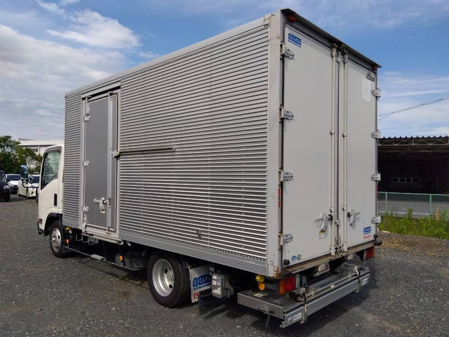 いすゞエルフアルミバン小型（2t・3t）[写真04]