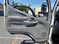 トヨタダイナ平ボディ小型（2t・3t）[写真28]