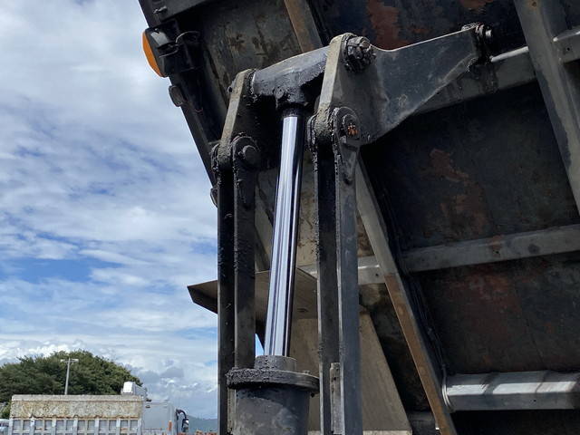 日野レンジャーダンプ増トン（6t・8t）[写真18]