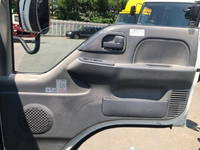 いすゞエルフパッカー車（塵芥車）小型（2t・3t）[写真23]