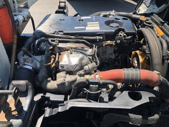 いすゞエルフパッカー車（塵芥車）小型（2t・3t）[写真28]