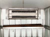 いすゞフォワード冷凍車（冷蔵車）中型（4t）[写真13]