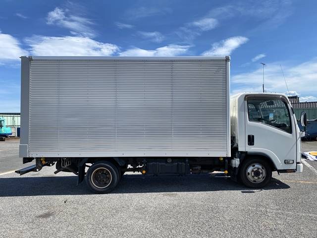 いすゞエルフアルミバン小型（2t・3t）[写真07]