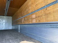 日野プロフィアアルミウイング大型（10t）[写真09]