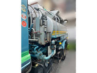 いすゞフォワードタンク車（タンクローリー）中型（4t）[写真09]