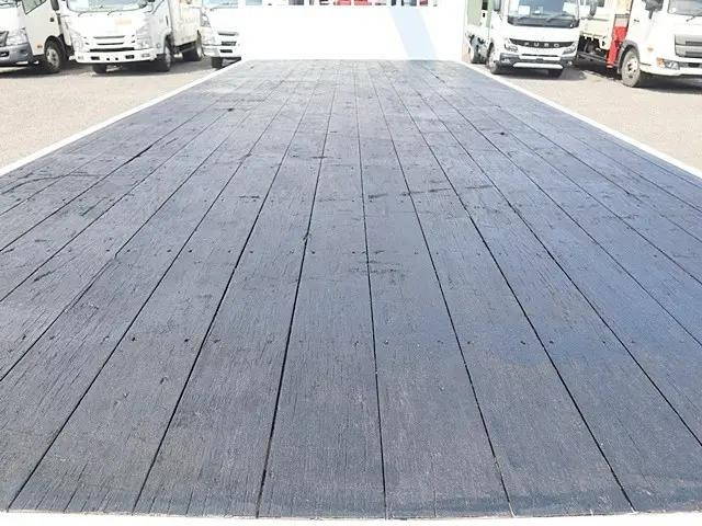 三菱ふそうキャンタークレーン5段小型（2t・3t）[写真11]