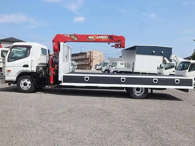 三菱ふそうキャンタークレーン5段小型（2t・3t）[写真12]