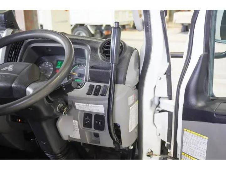 三菱ふそうキャンターダンプ小型（2t・3t）[写真30]