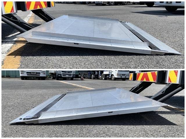 いすゞエルフアルミバン小型（2t・3t）[写真17]