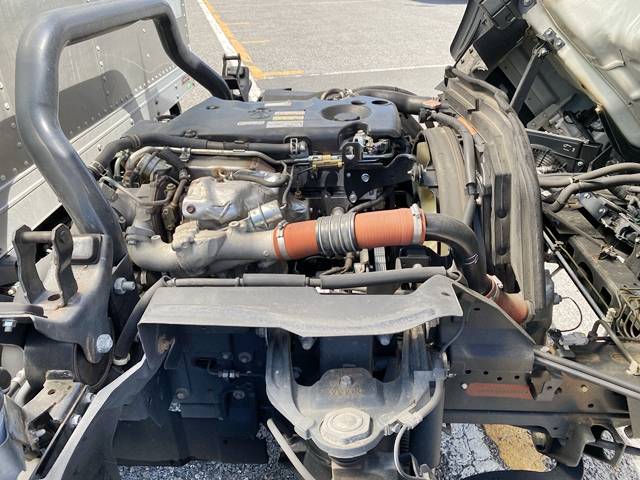 いすゞエルフアルミバン小型（2t・3t）[写真28]