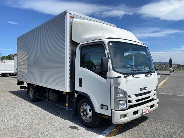 いすゞエルフアルミバン小型（2t・3t）[写真03]