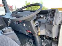 いすゞエルフアルミバン小型（2t・3t）[写真35]