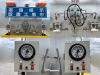 いすゞエルフ道路作業車小型（2t・3t）[写真11]