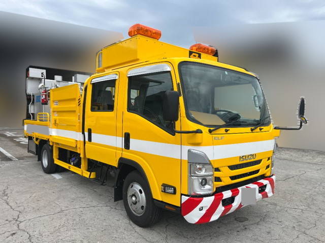 いすゞエルフ道路作業車小型（2t・3t）[写真03]