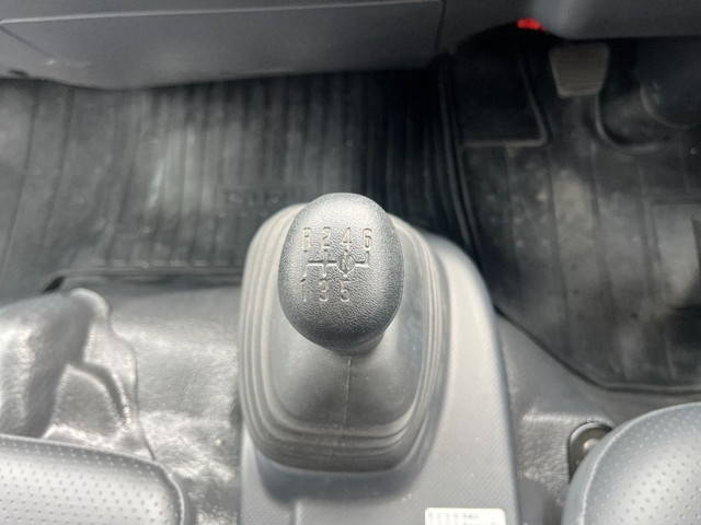 いすゞエルフ道路作業車小型（2t・3t）[写真31]